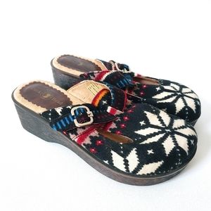 Duck Head Delight Fabric Clog Shoes Sz 8.5